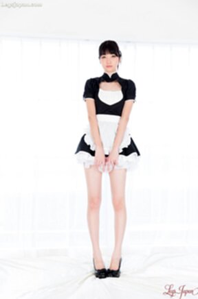 French maid Matsuda Anna lowering her panties and showing pussy
